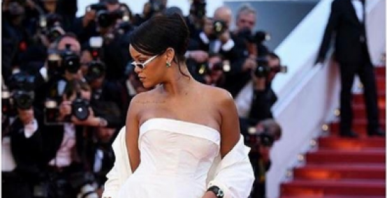 Rihanna z klasą i elegancją